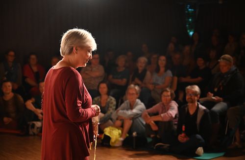 Die Kraftzeit der 12 Heiligen Nächte – Vortrag von Andrea Heidekorn