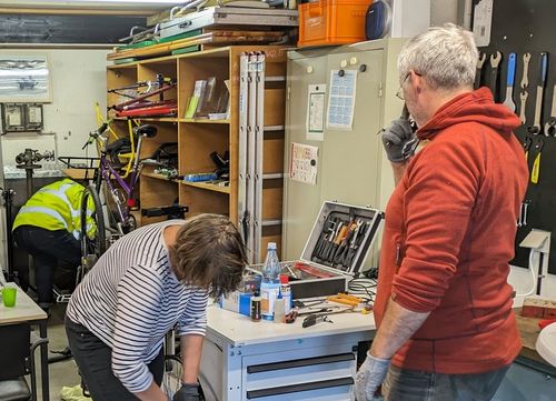 Fahrradreparaturkurs speziell für Frauen