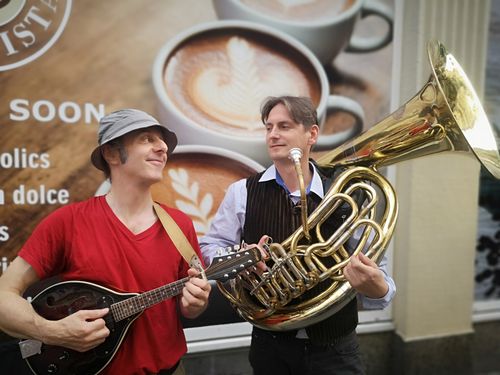 Trööt&Flitsch "Em Höttche"